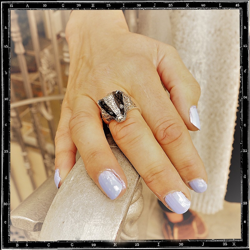 BADGER RING