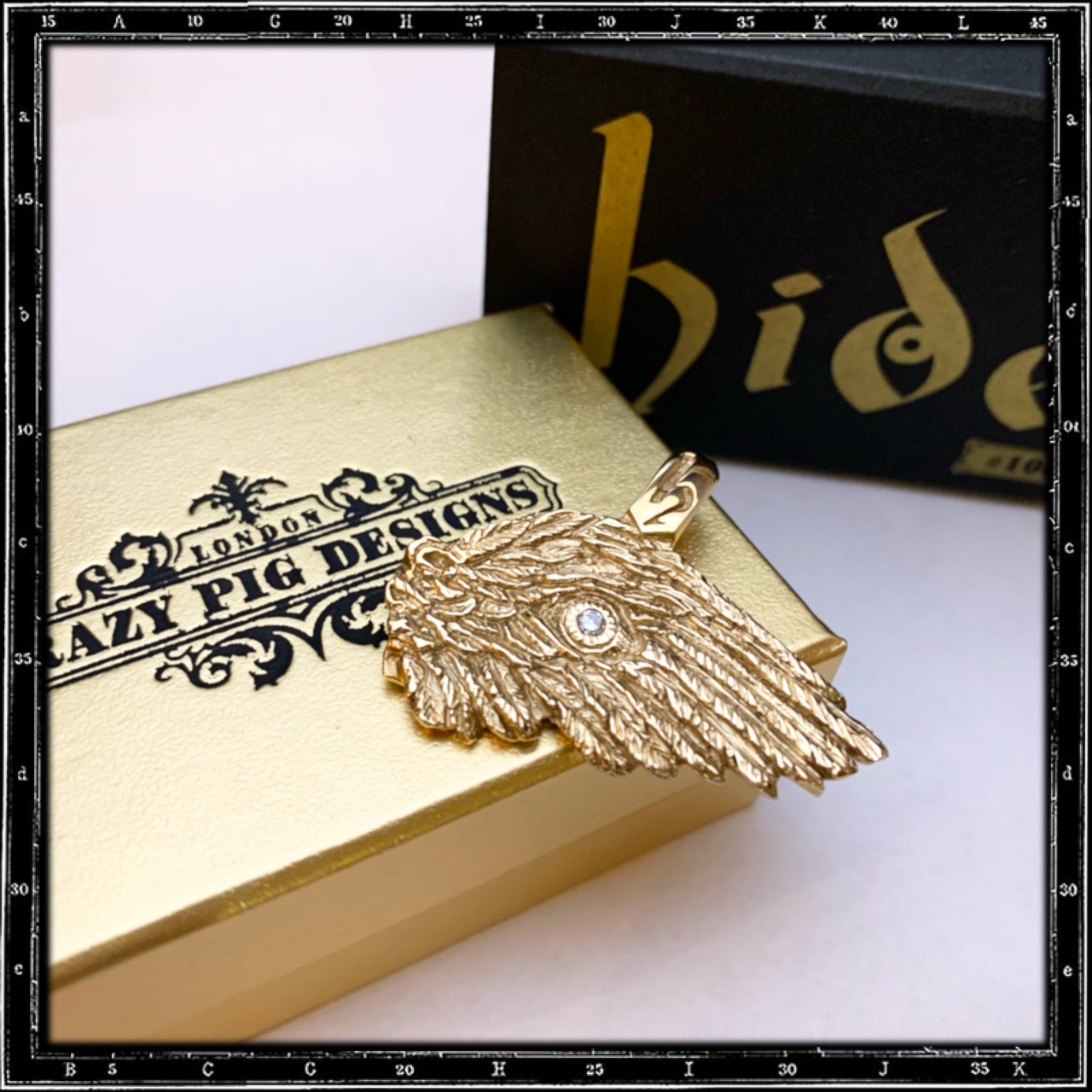 DICE WING PENDANT GOLD EDITION