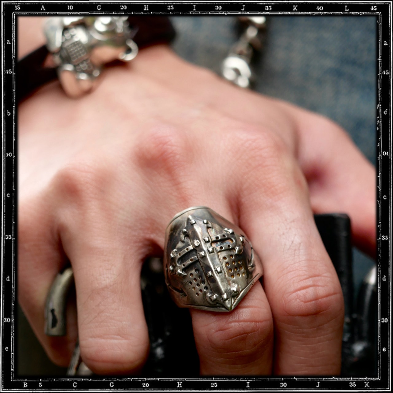 KNIGHT TEMPLAR HELMET RING