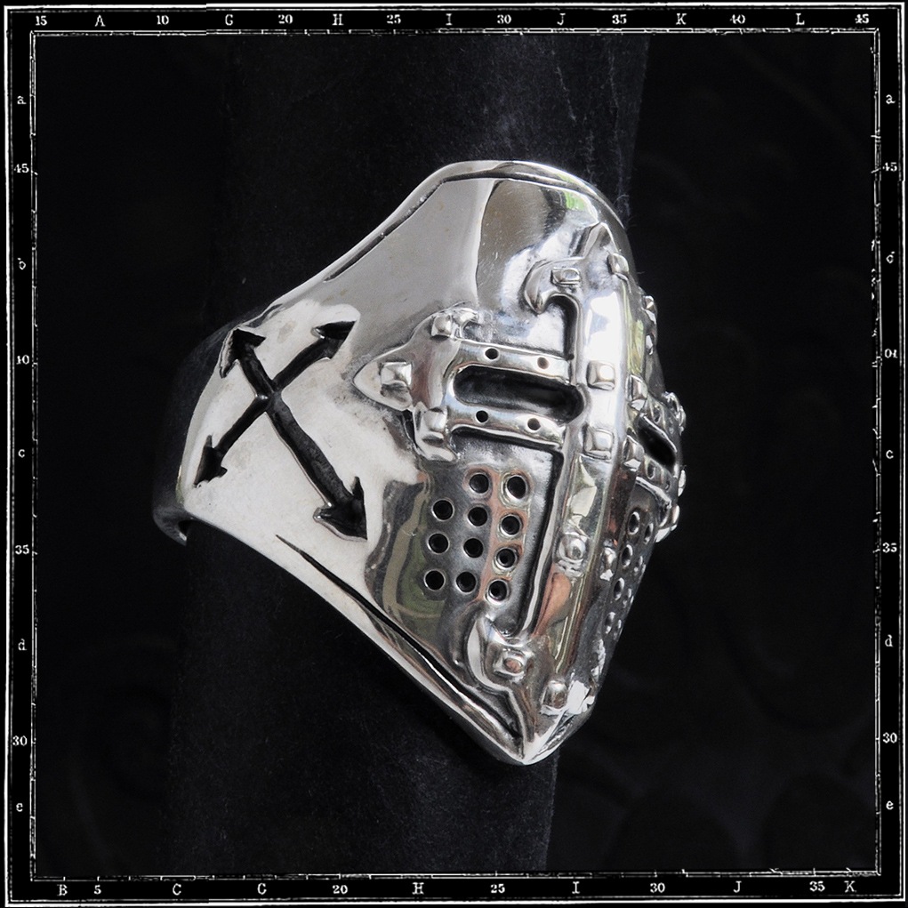 KNIGHT'S TEMPLAR HELMET RING
