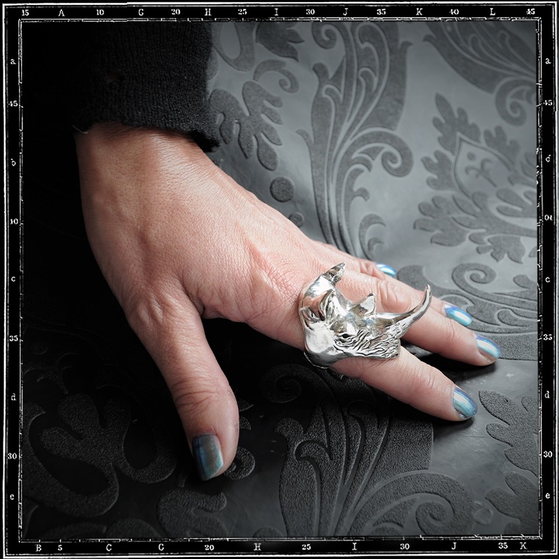 RHINOCEROS RING
