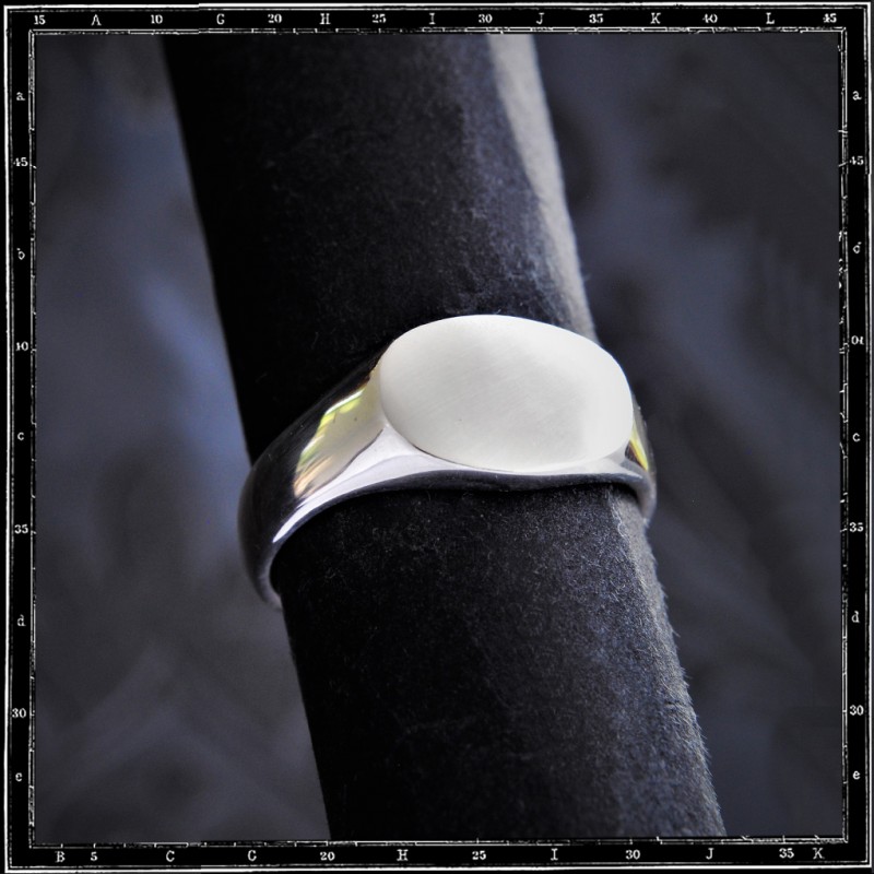SIGNET RING 2