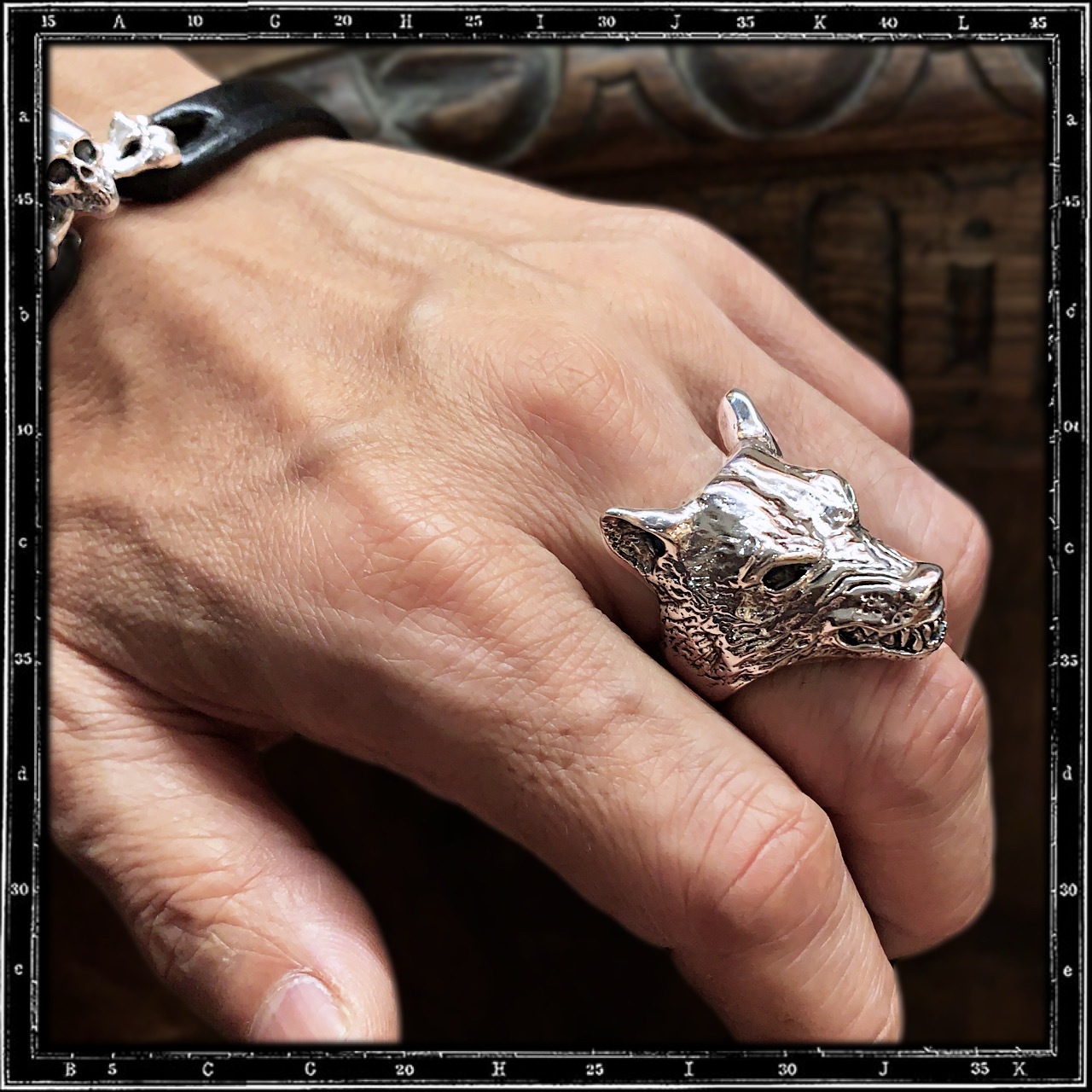 WOLF RING | クレイジーピッグ公式オンラインストア リング