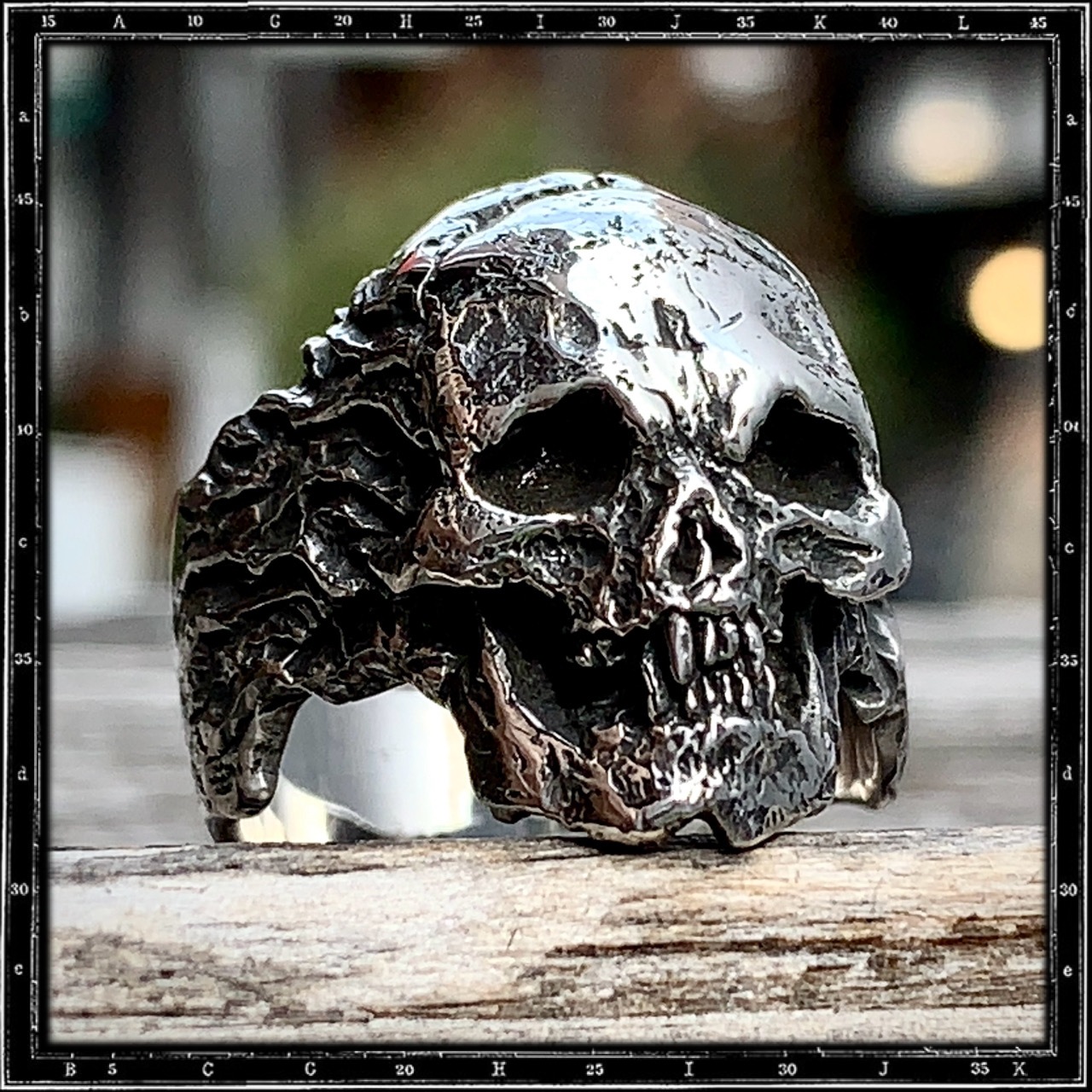 BANSHEE SKULL RING