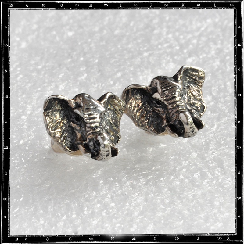 ELEPHANT STUD EARRING