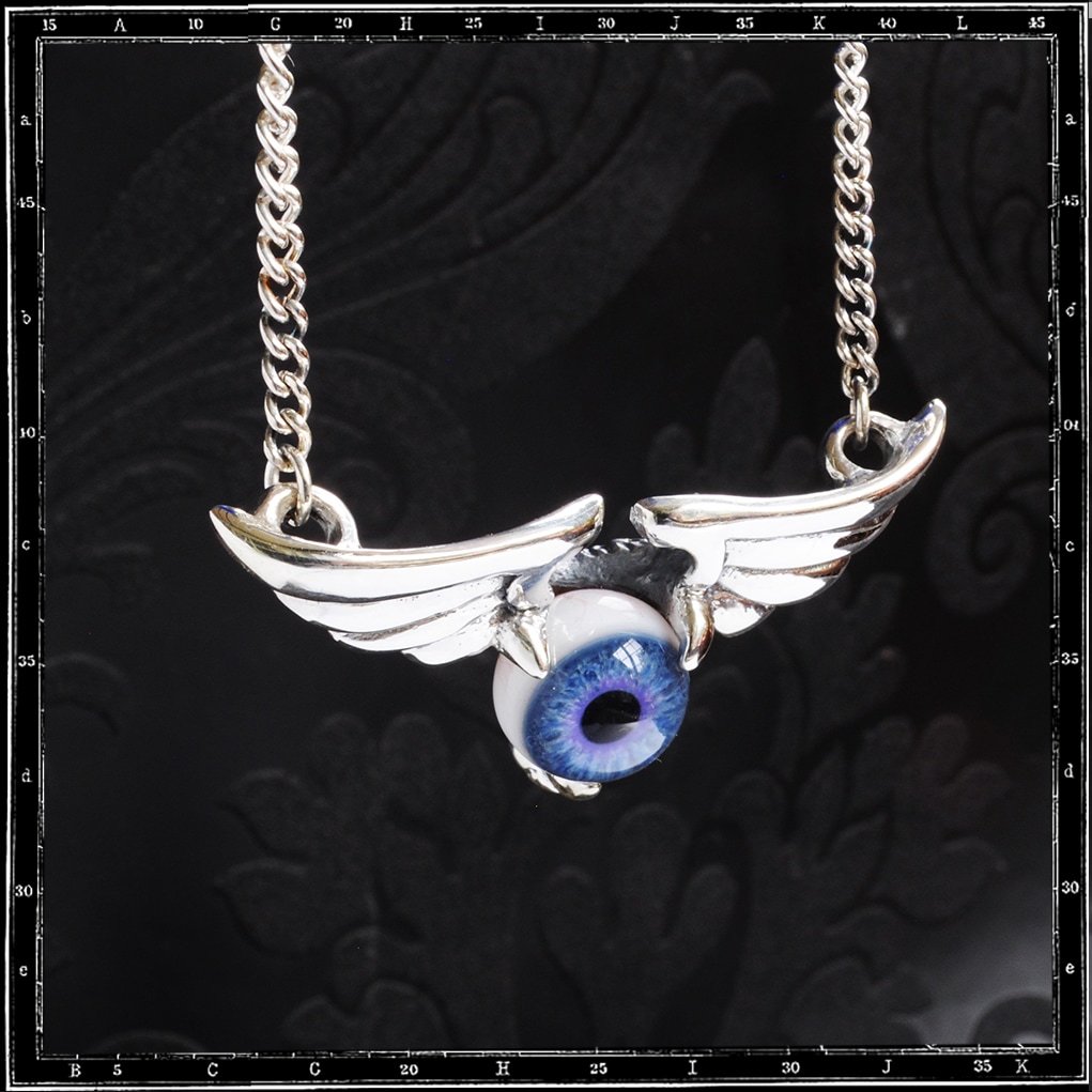 WINGED BALL EYE NECKLACE