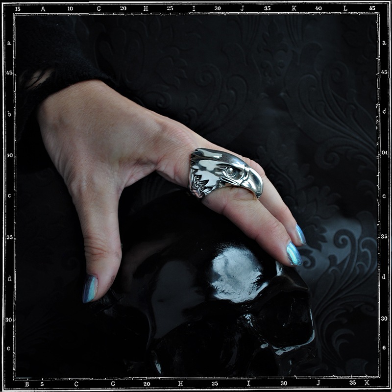 EAGLE HEAD RING - LARGE