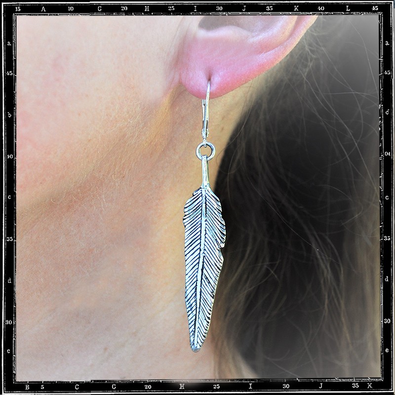 FEATHER EARRINGS - MEDIUM