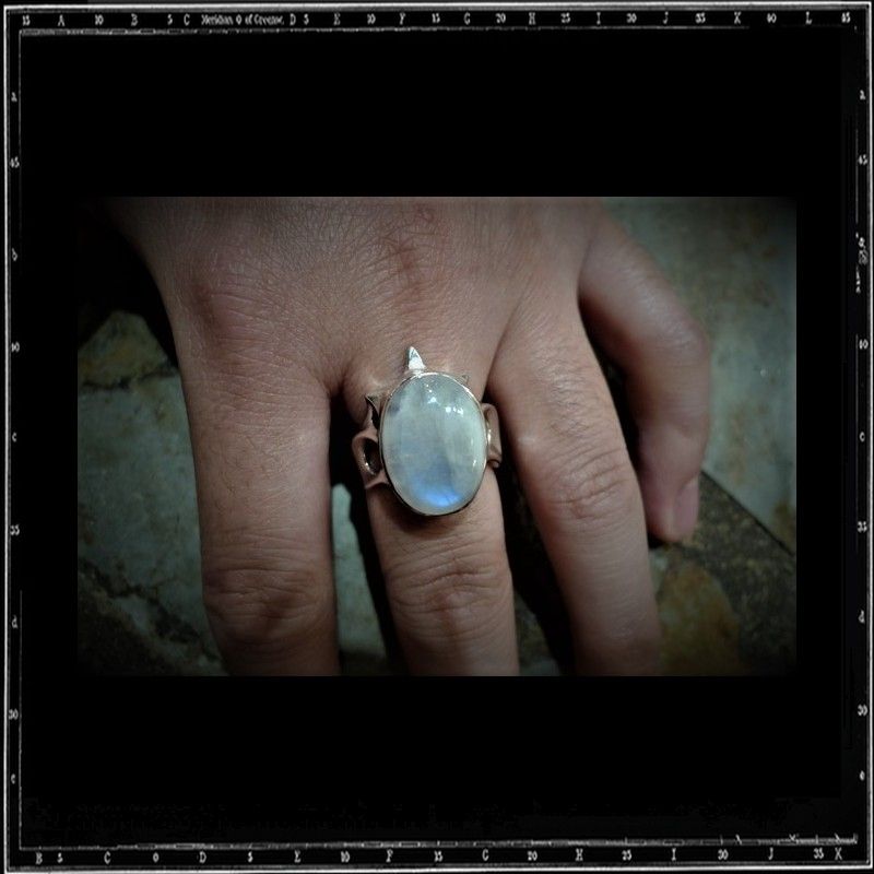 DREAMER STONE RING