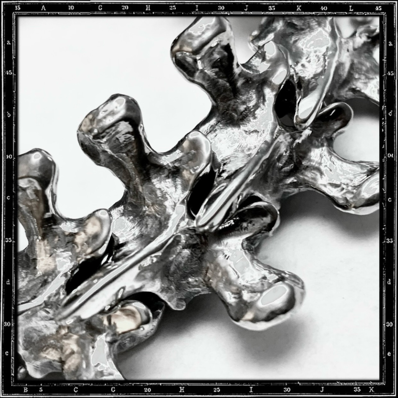 SPINE LINK BRACELET - LARGE