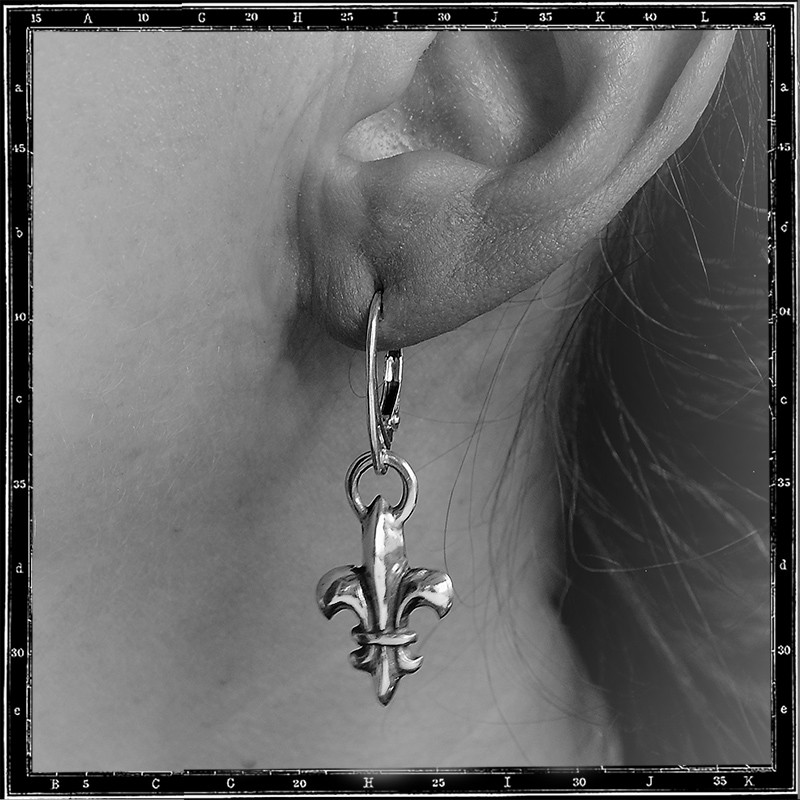 FLEUR DE LYS DROP EARRINGS