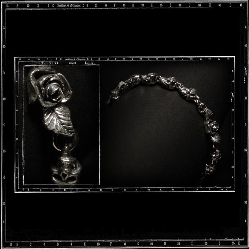 ROSARY SKULL AND ROSE BRACELET