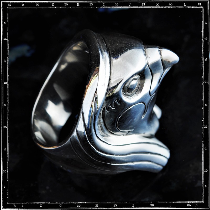 HORUS HEAD RING