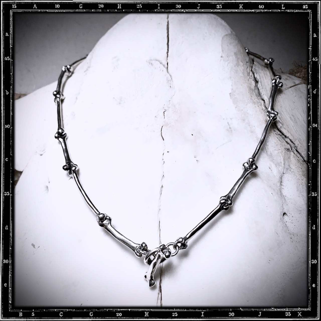 BONES NECKLACE