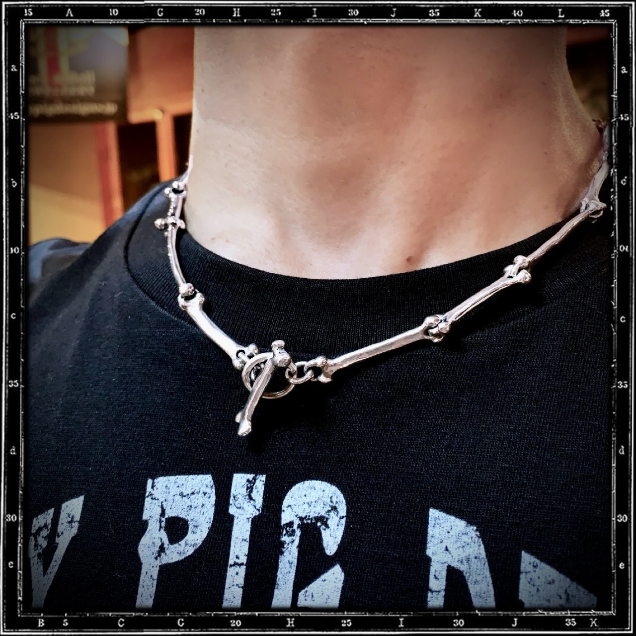 BONES NECKLACE