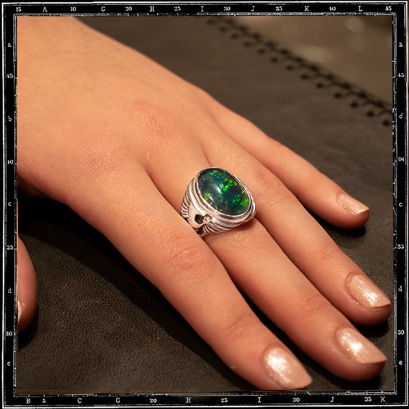 STORK STONE RING