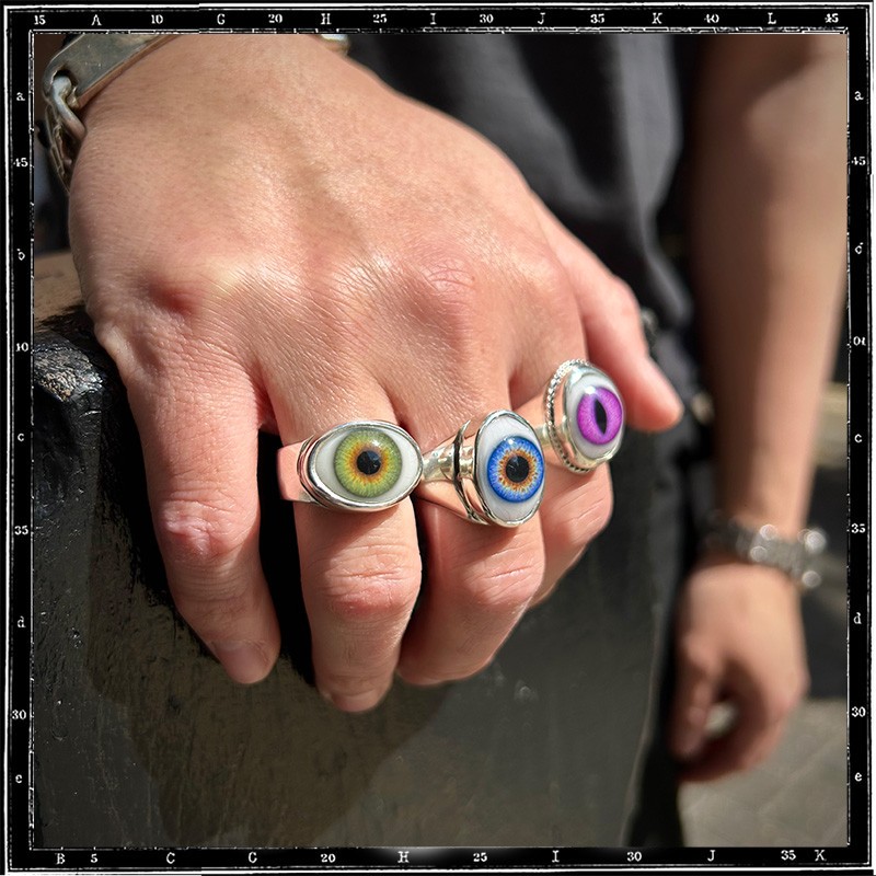 PLAIN EYE RING - VERTICAL