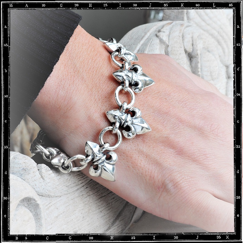 3D FLEUR DE LYS BRACELET | クレイジーピッグ公式オンライン