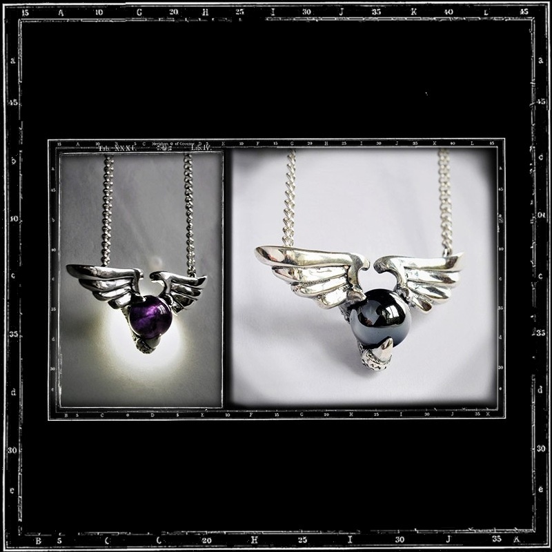 WINGED BALL STONE NECKLACE