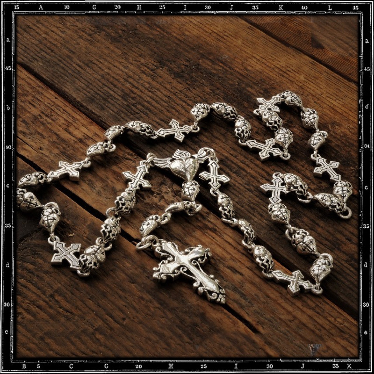 SAINT ROSARY NECKLACE | クレイジーピッグ公式オンラインストア