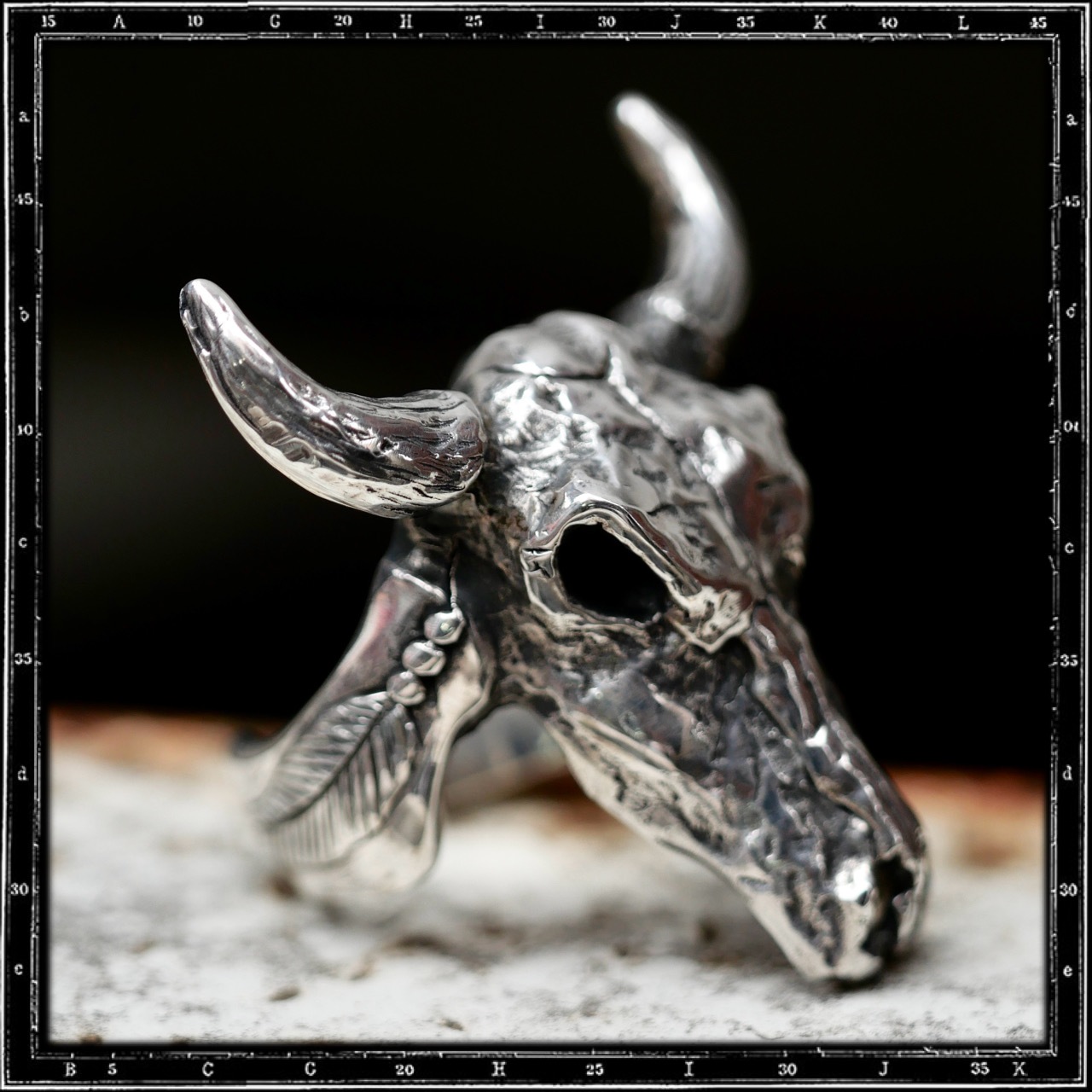 COW SKULL RING - LARGE