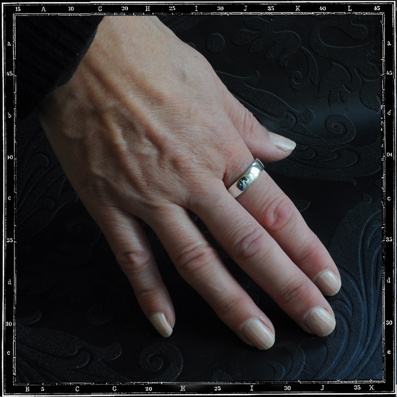 PLAIN BAND RING - LIGHT #494 (5.5x2mm)