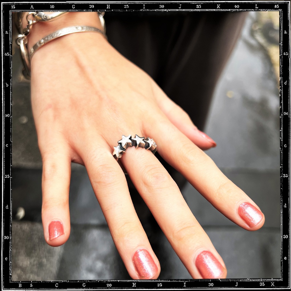 FIVE STARS BAND RING