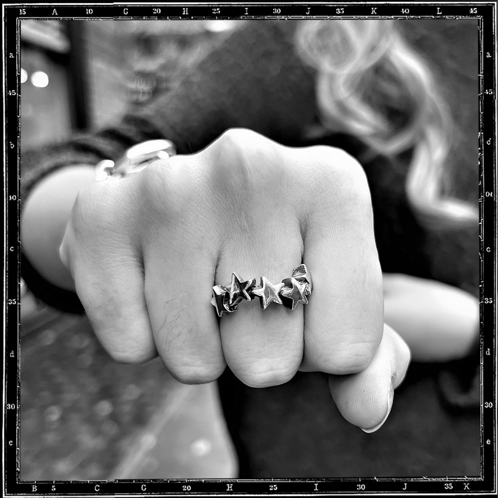 FIVE STARS BAND RING