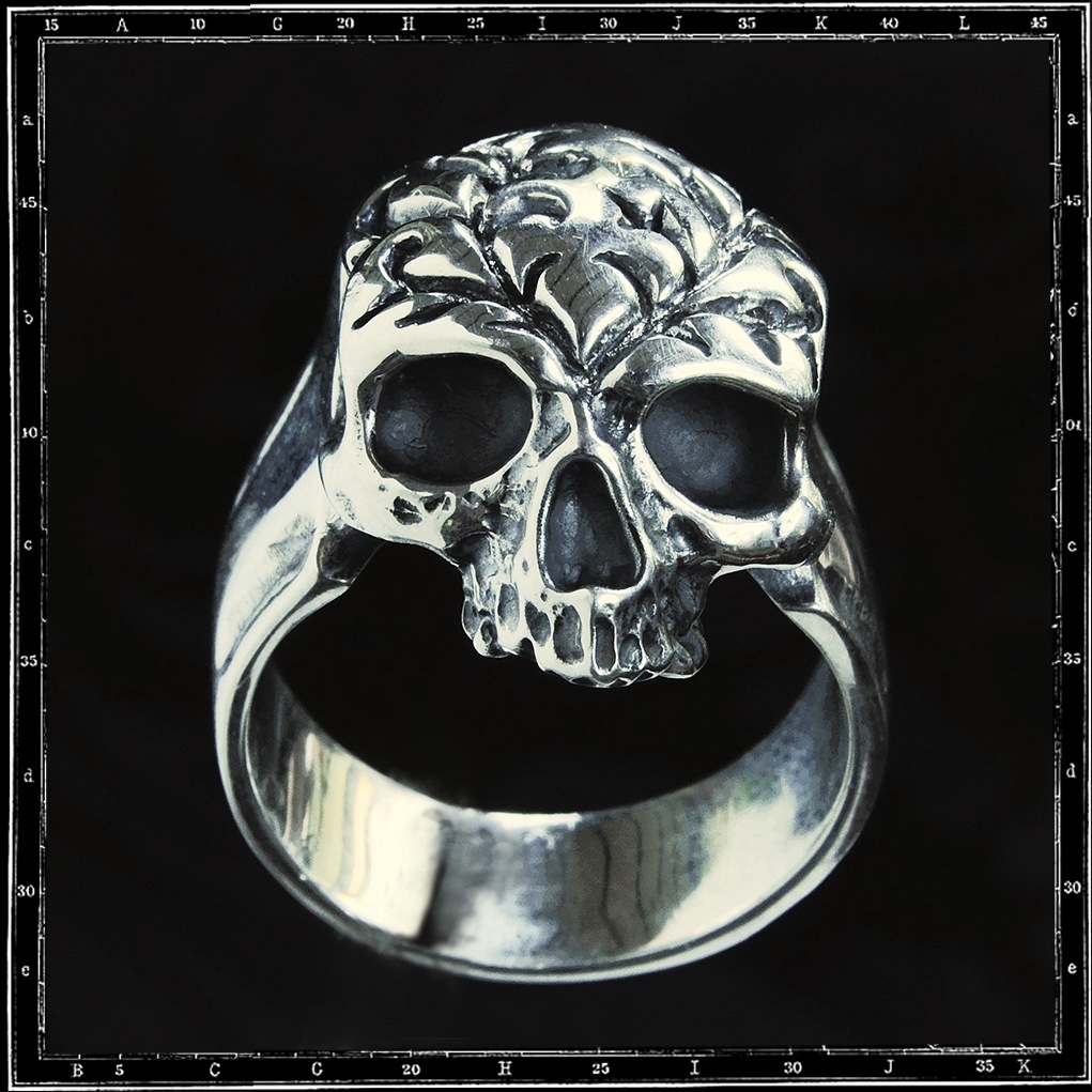 SCROLL SKULL RING