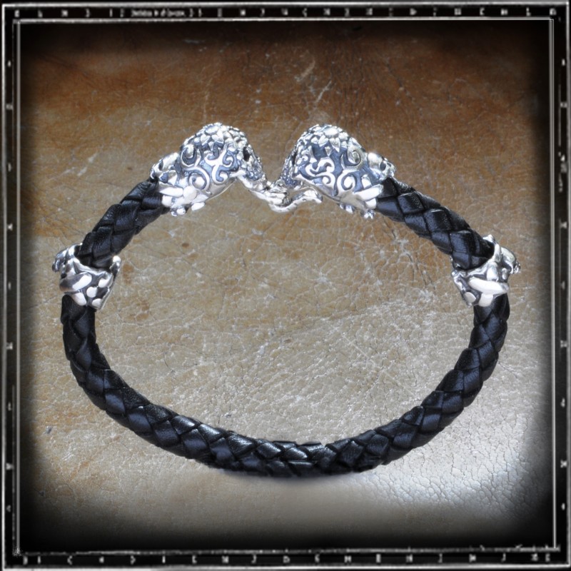 MESCALERO MEXICAN DAY OF THE DEAD SKULL LEATHER BRACELET