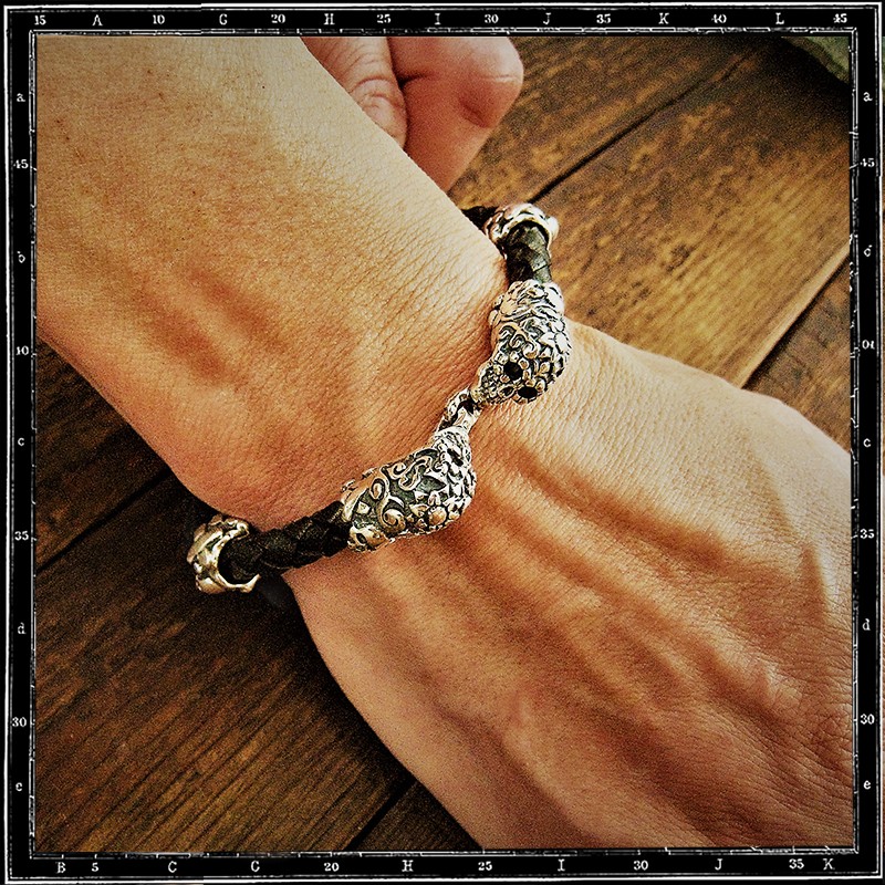 MESCALERO MEXICAN DAY OF THE DEAD SKULL LEATHER BRACELET