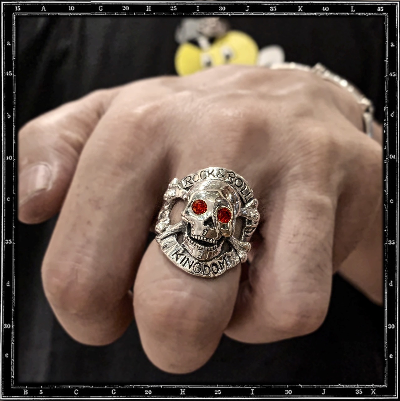 MAD3 ROCK ‘N’ ROLL KINGDOM RING