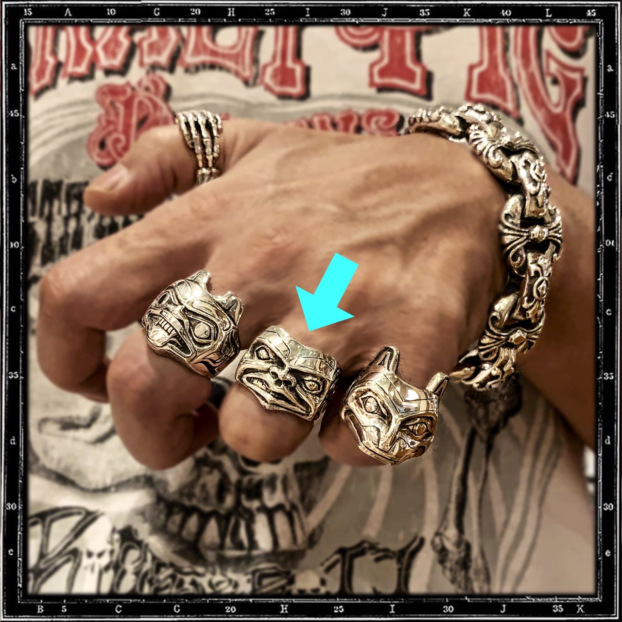 TOTEM FACE RING - HUMAN