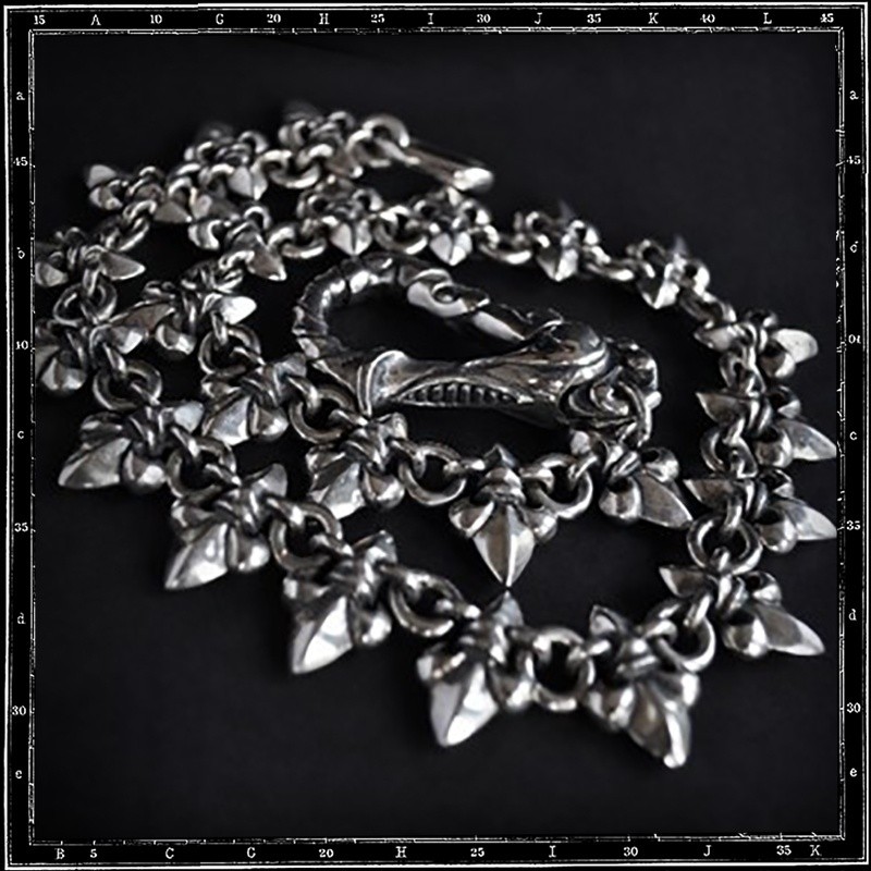 FLEUR DE LYS WALLET CHAIN