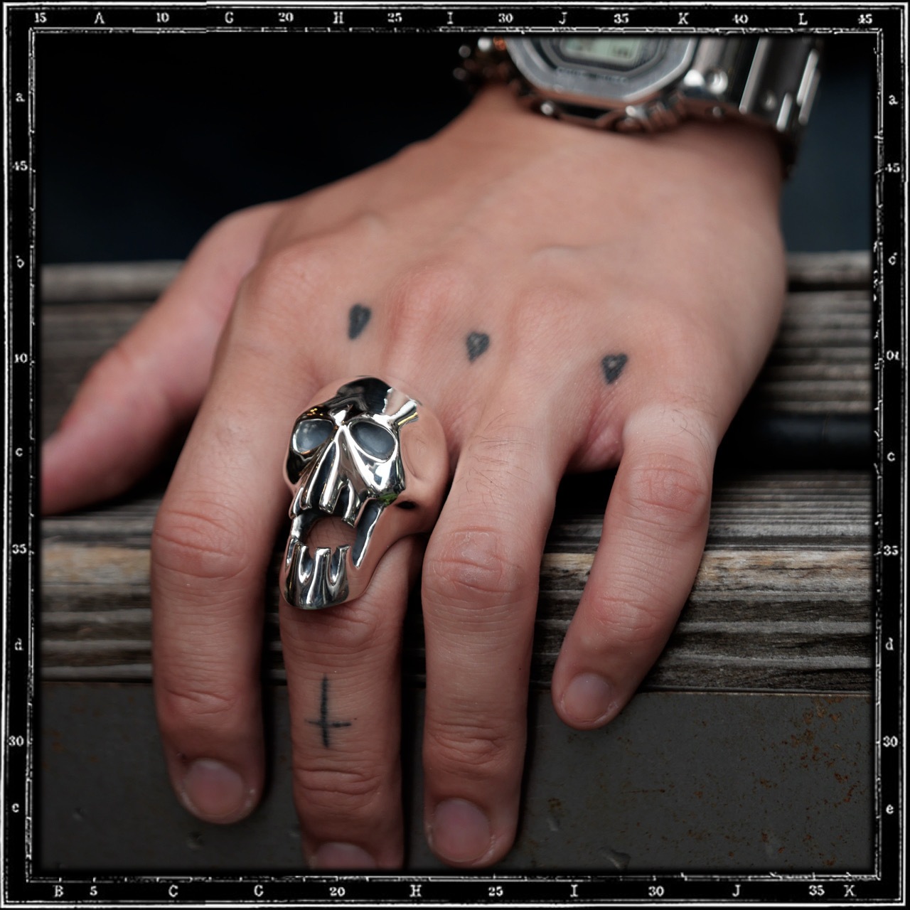 MAX SKULL RING