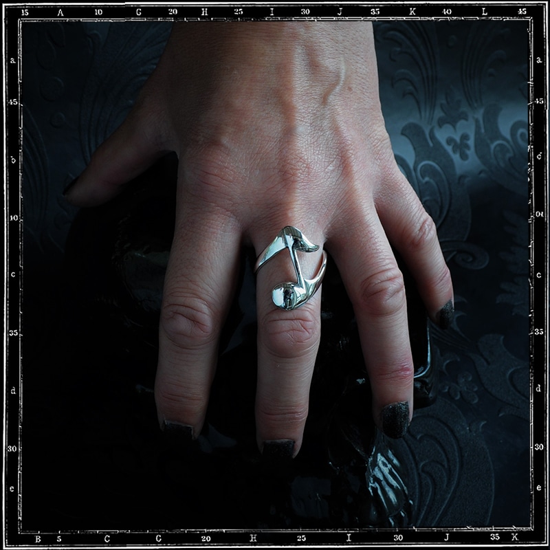 MUSIC NOTE RING