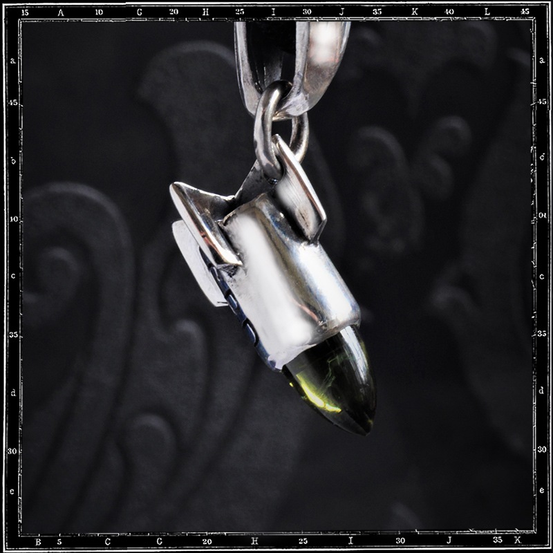 ROCKET STONE PENDANT