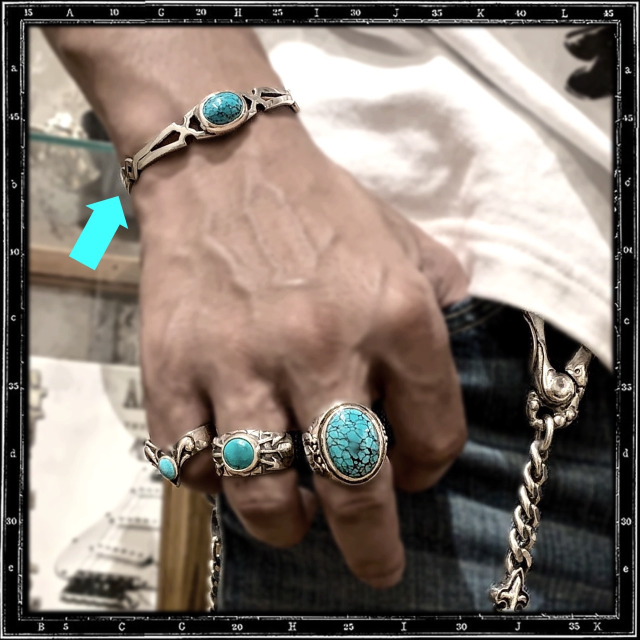 CUTAWAY STONE BRACELET