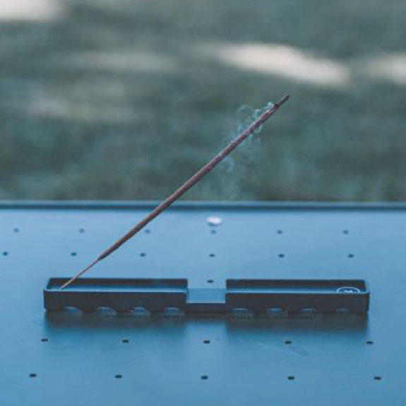MULTI-PURPOSE GEAR INCENSE HOLDER