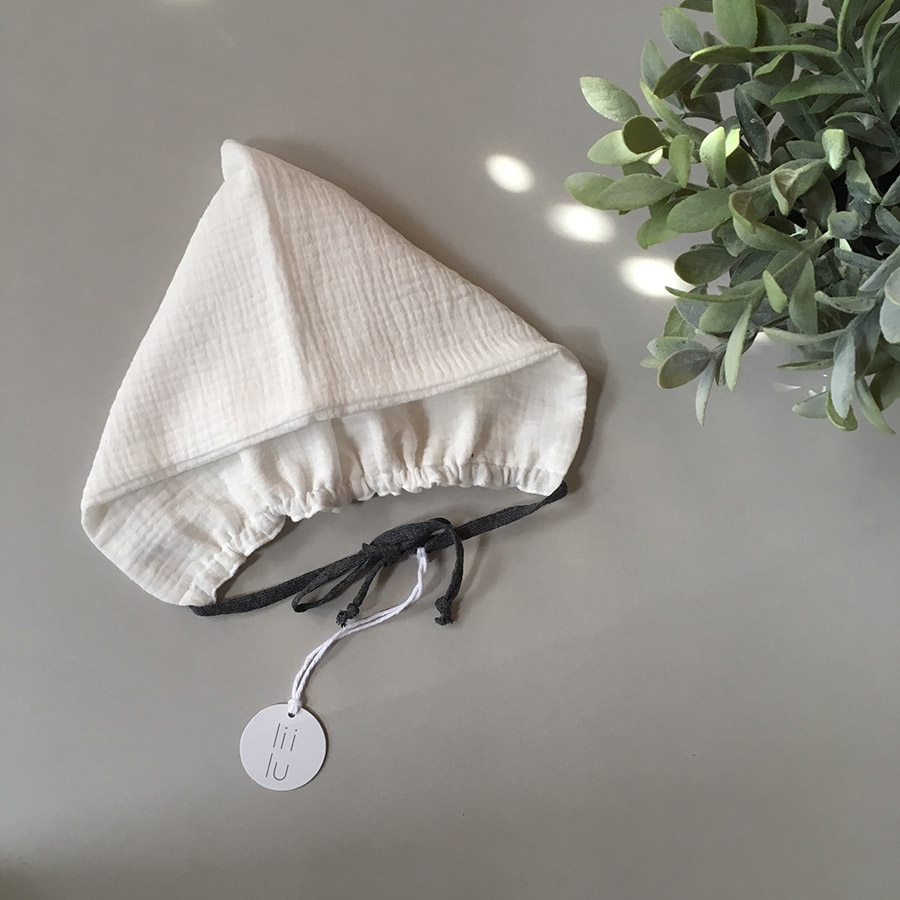 ●ドイツから liilu pixie bonnet オーガニックコットン 　[※1 クリックポスト可]　ボンネット white