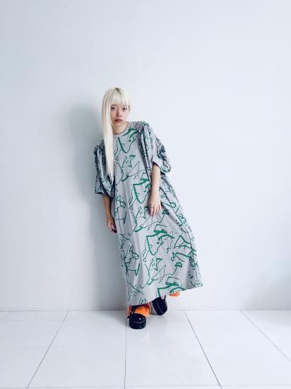 [50%OFF] ORG.PT DEFORMATION GATHER SLEEVES DRESS