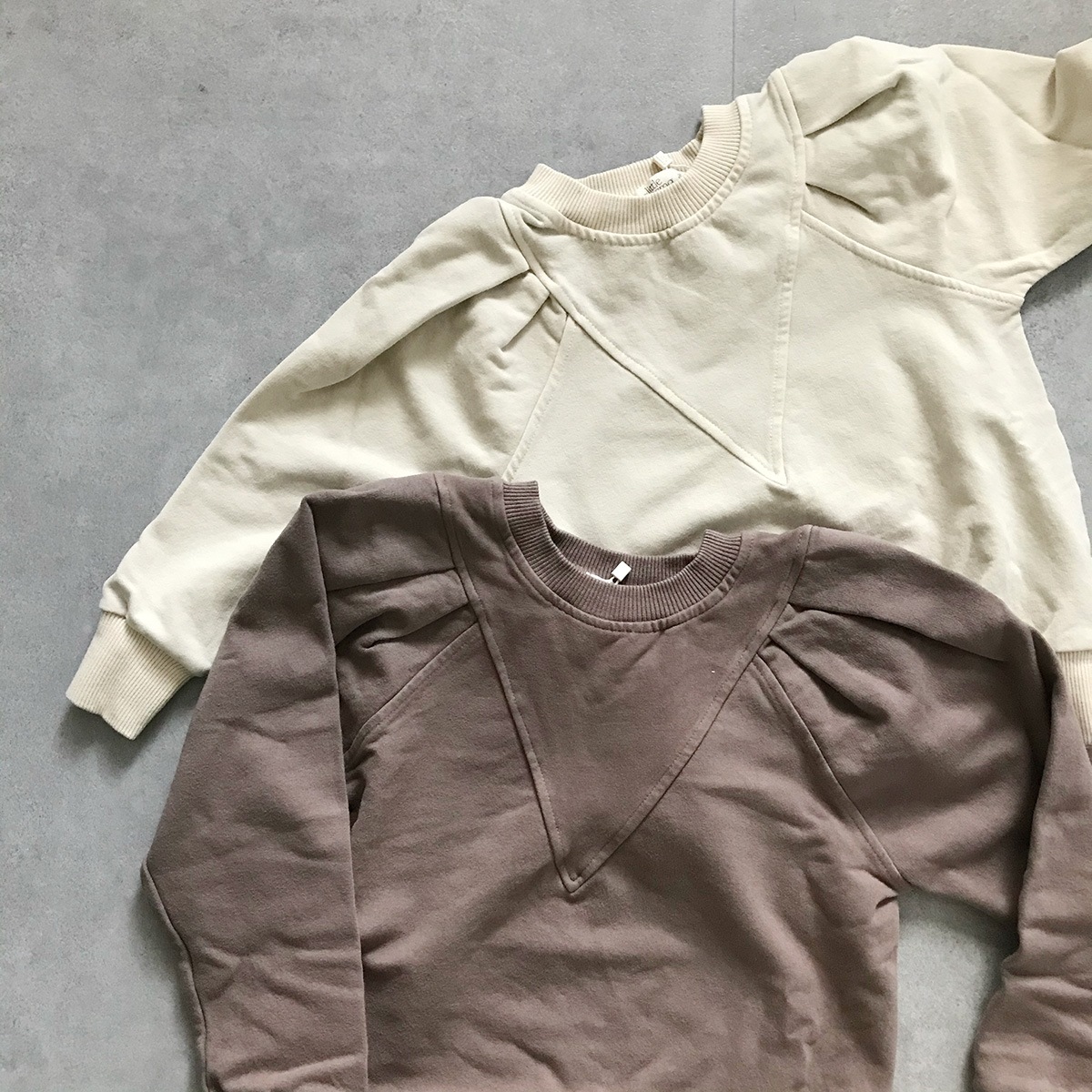[50%OFF] From spain MY LITTLE COZMO organic puff-sleeved girls sweatshirt オーガニックコットンスウェット 100-110/120-130/140/150  taupe/stone