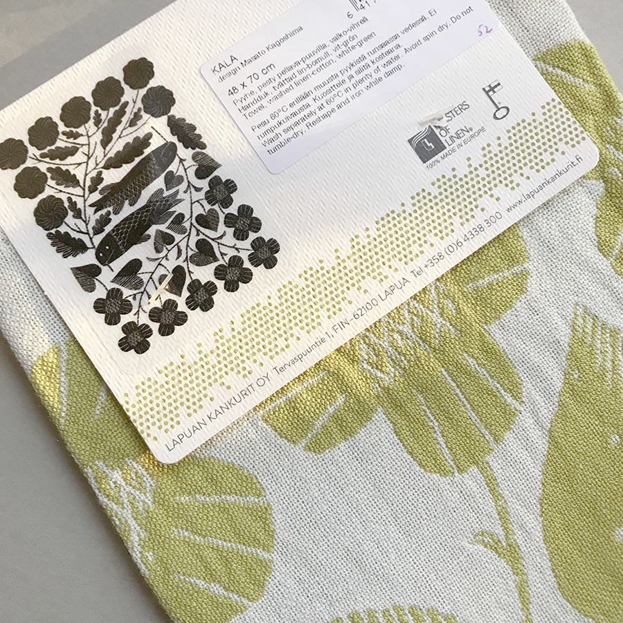 From Finland LAPUAN KANKURIT X 鹿児島睦コラボ　KALA towel 48x70cm white-green
