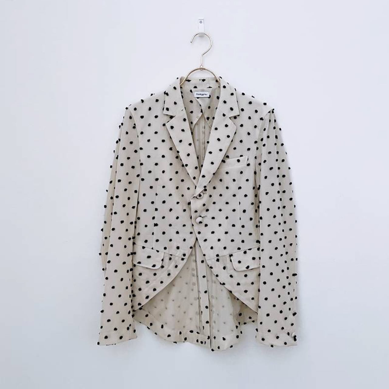 [50%OFF] frankygrow BONBON CUUT JQ TAILCOAT / WOMEN フリーサイズ カラーBEIGE