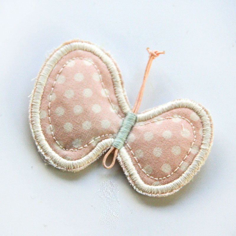 kubomi ちょうちょの髪飾り ピンク