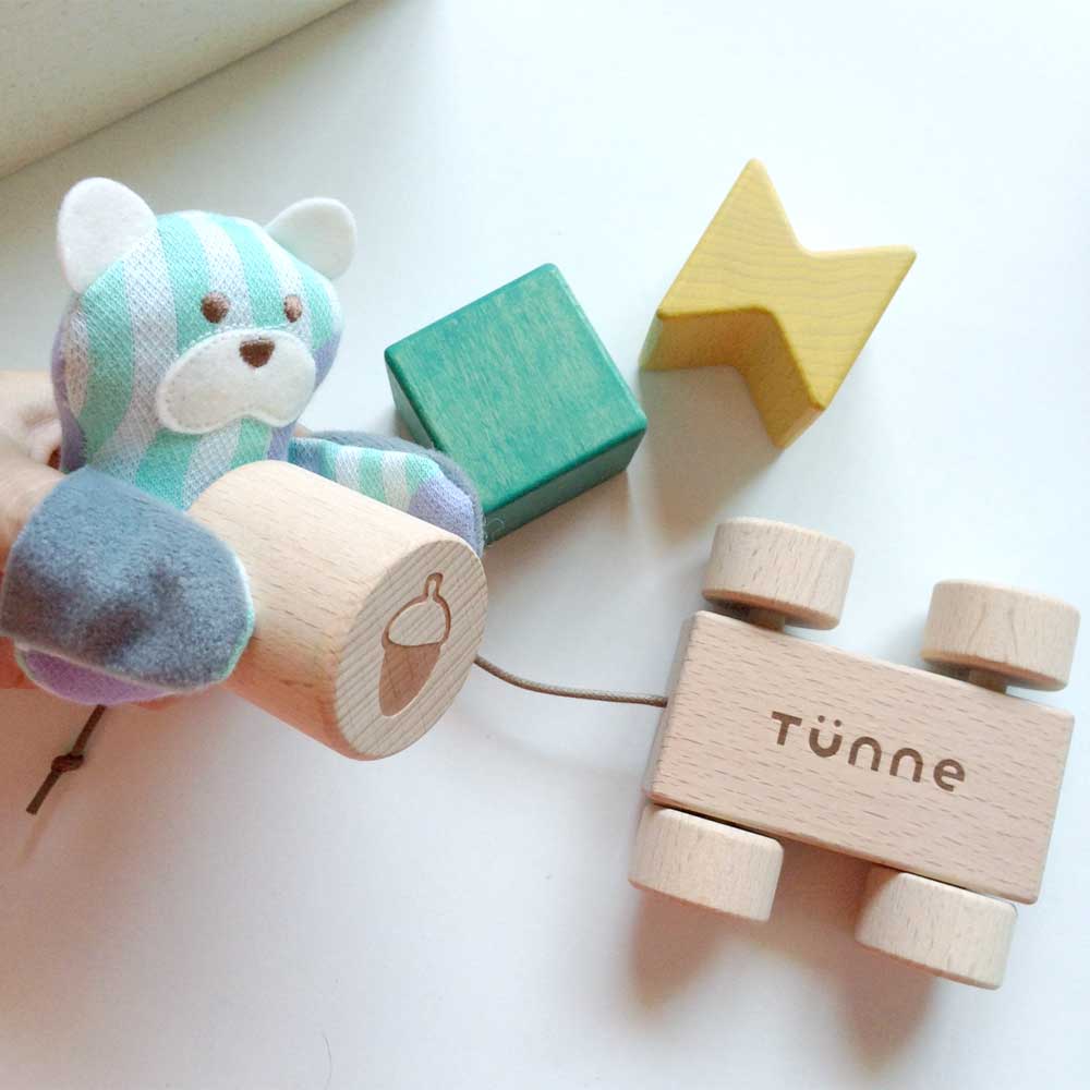 tunne トンネ　PLAY WITH BEAR クマの指人形つき つみきセット カラー3色