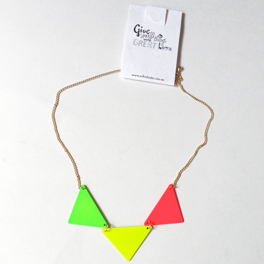 ［-50%再下］milk & soda ミルクアンドソーダ NEON TRIANGLE NECKLACE (MULTI)