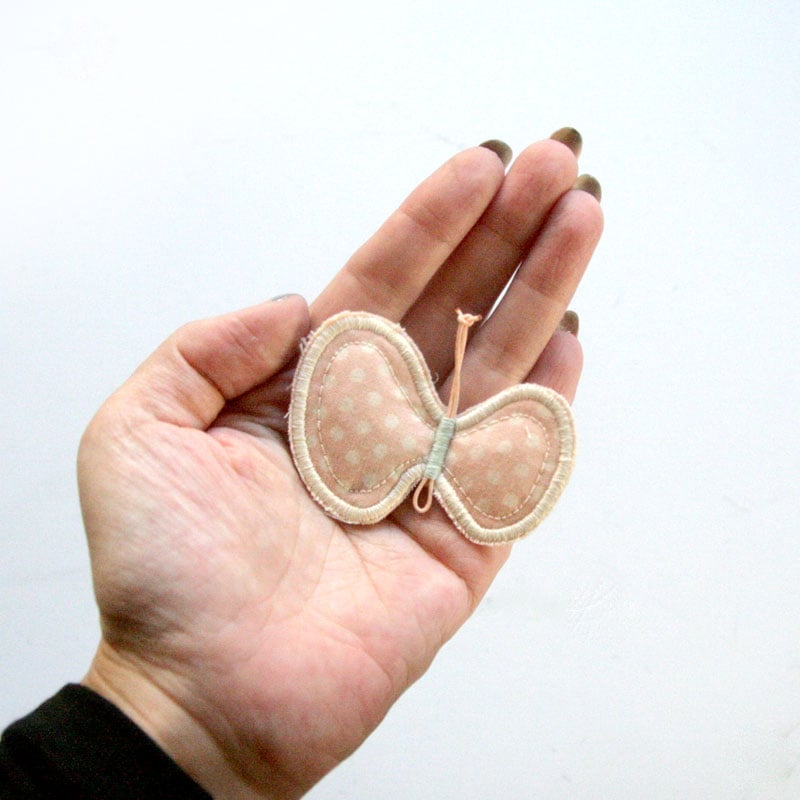 kubomi ちょうちょの髪飾り ピンク