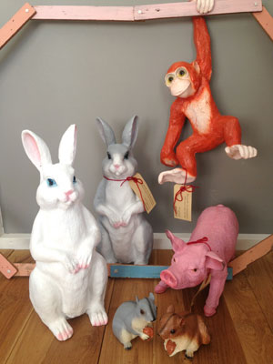 Resins Animals Squirrel A 　お部屋をおもしろく、かっこよく リス Sサイズ BR/GY