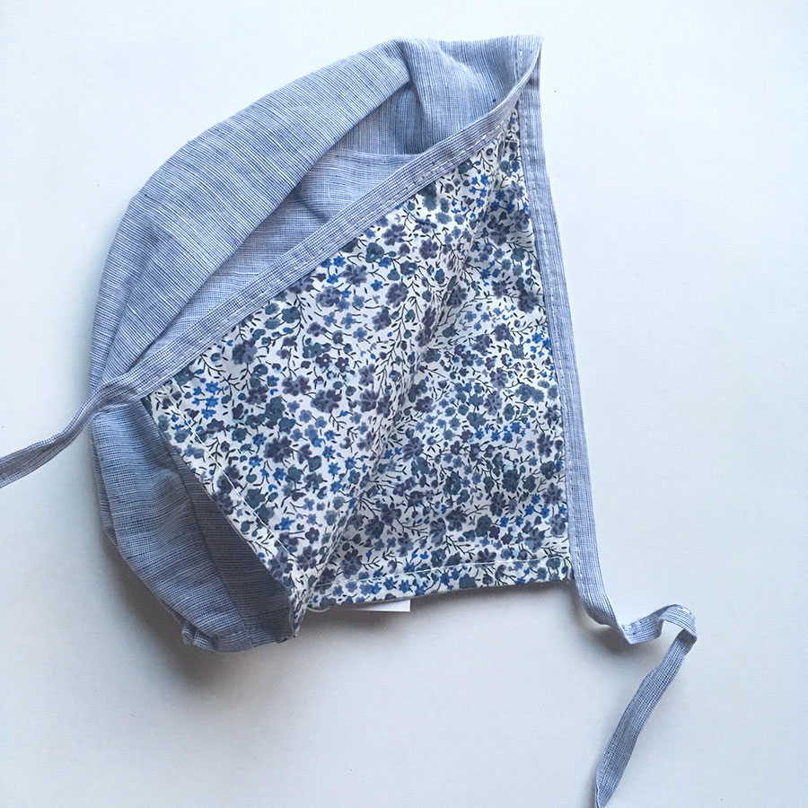 ● ロンドンから OLIVIER judith リネン x リバティ ボンネット 42-46（新生児-6ヶ月）/48（6ヶ月-1歳）